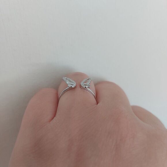 925 Sterling Silver Butterfly CZ Adjustable Ring - Picture 7 of 9